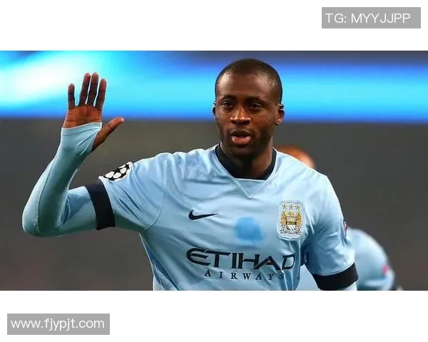 美国足球明星黑人在赛场上的辉煌成就与社会影响力探讨 美国足球明星黑人在赛场上的辉煌成就与社会影响力探讨