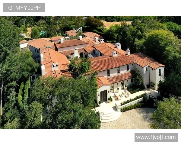 西班牙足球明星豪宅的奢华生活与独特设计风格全景展示 西班牙足球明星豪宅的奢华生活与独特设计风格全景展示